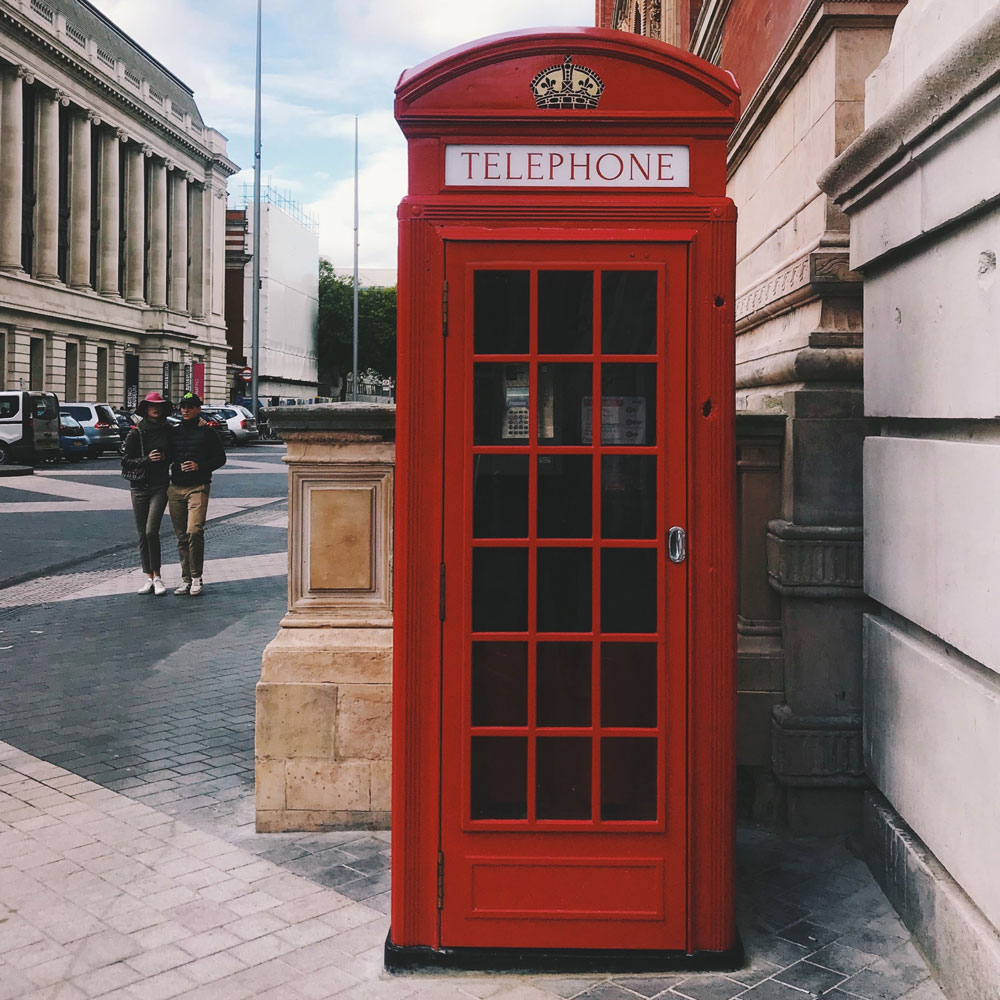 Μαθήματα Αγγλικά Τμήματα ενηλίκων Κερατσίνι Αμφιάλη